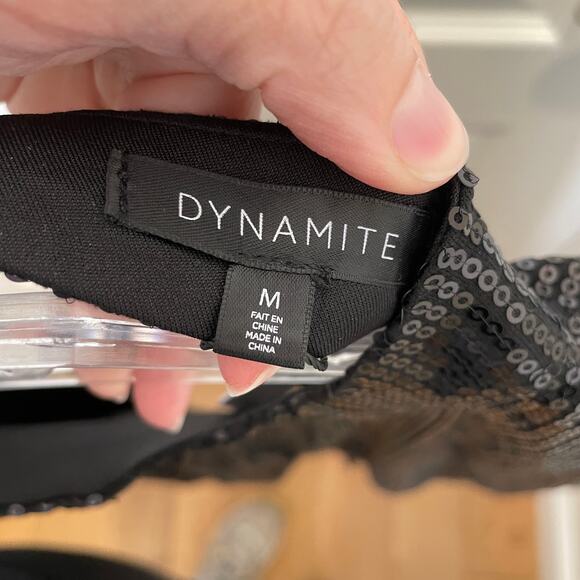 Dynamite Sequined Top Mock Neck Long Sleeve Open Back with Tie Black NWT M - Picture 4 of 7